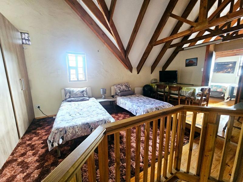 4 Bedroom Property for Sale in Vakansieplaas Western Cape